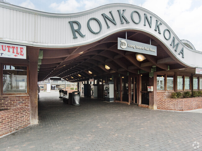 The station is located on Lakeland Street and has parking facilities and other amenities in the general area.