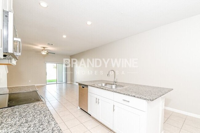 10152 Point Given Ct, Sun City Center, FL 33573 - photo 7