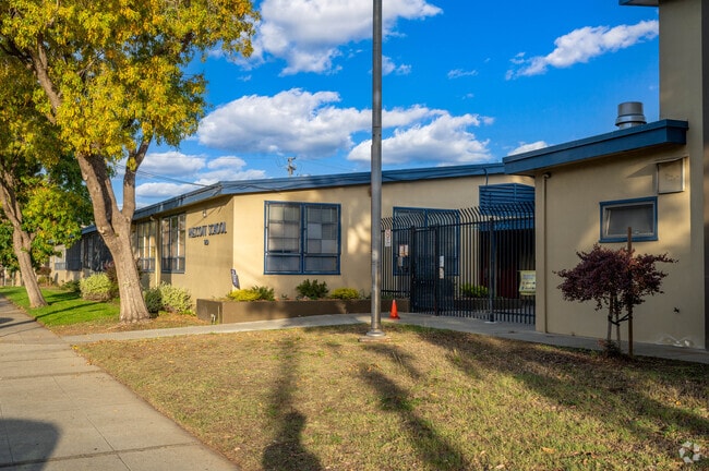 Prescott Elementary School offers its students an excellent education