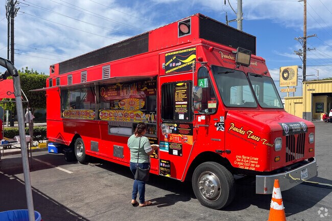 Panchos Tacos is a popular truck with a covered seating area in Anaheim.