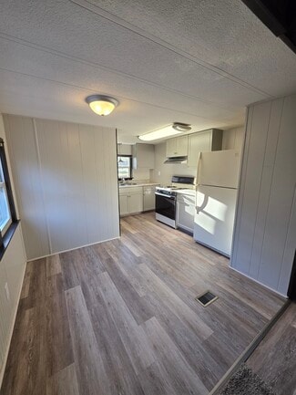 1100 Pines Rd, Etters, PA 17319