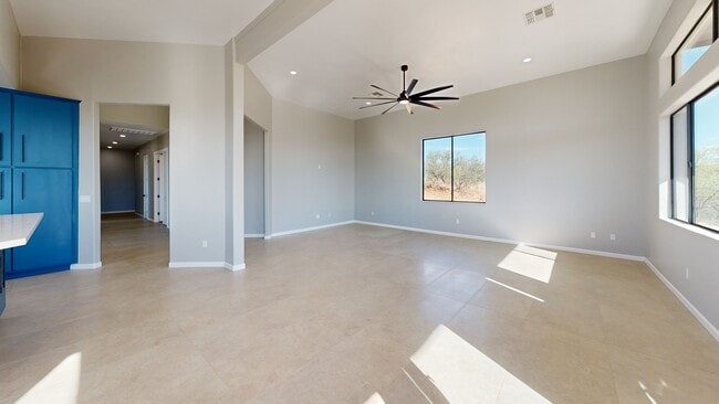 1221 Circulo Yerba Buena, Rio Rico, AZ 85648 - photo 2