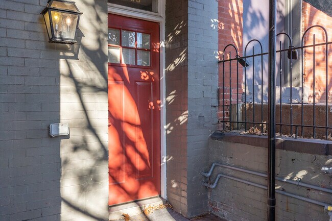 1543 New Jersey Ave NW unit ID1034728P, Washington, DC 20001 - photo 2