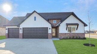 22654 E 106th St S, Broken Arrow, OK 74014