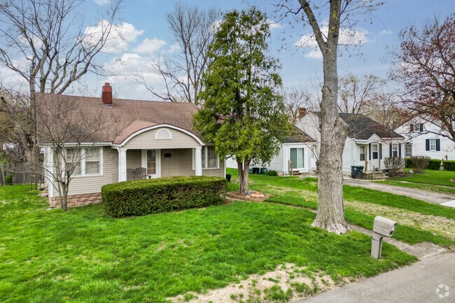 There are many housing styles to choose from for anyone looking to move to the neighborhood of Blaine.