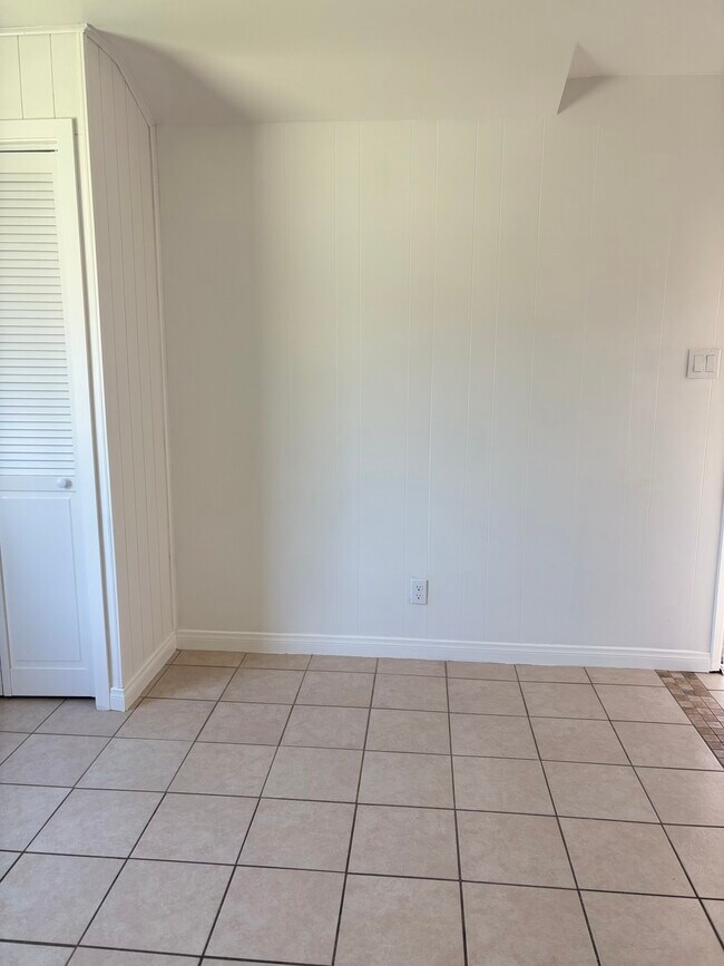 507 N Albertson Ave Unit Studio, Compton, CA 90220