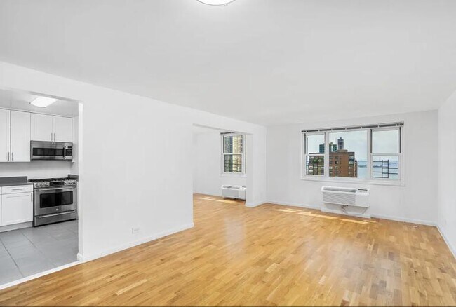 70 Little W St unit 811, New York, NY 10004 - photo 2