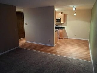 14630 Garrett Ave, Apple Valley, MN 55124