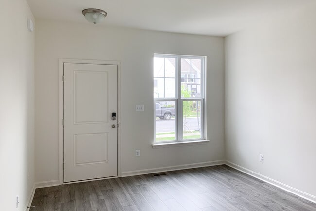 316 E Appleby Ave, Cambridge, MD 21613 - photo 3