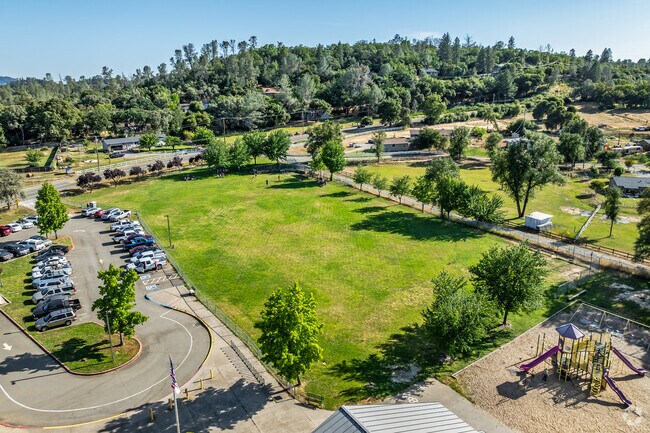 The beautiful campus of Williams Ranch Elementary School includes modern amenities for students.