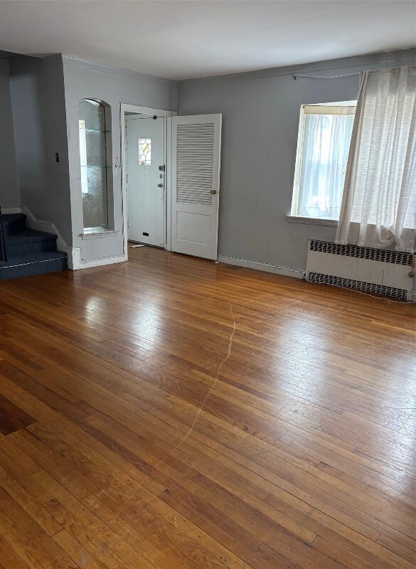 75-84 180th St, Fresh Meadows, NY 11366 - photo 4