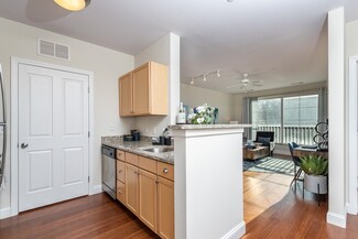 100 Stockton St, Chelsea, MA 02150