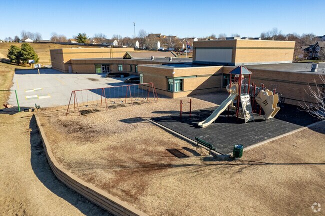 Portal Elementary School has a large outdoor space for the kids.