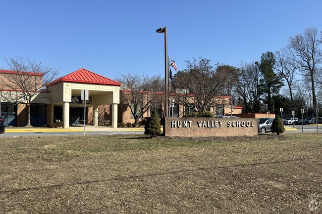 Hunt Valley Elementary School serves the community of Springfield.