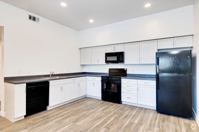 Mesquite Terrace, Phoenix, AZ 85015 - photo 6