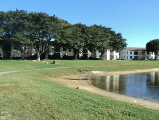 2900 Olivewood Terrace Unit O202, Boca Raton, FL 33431