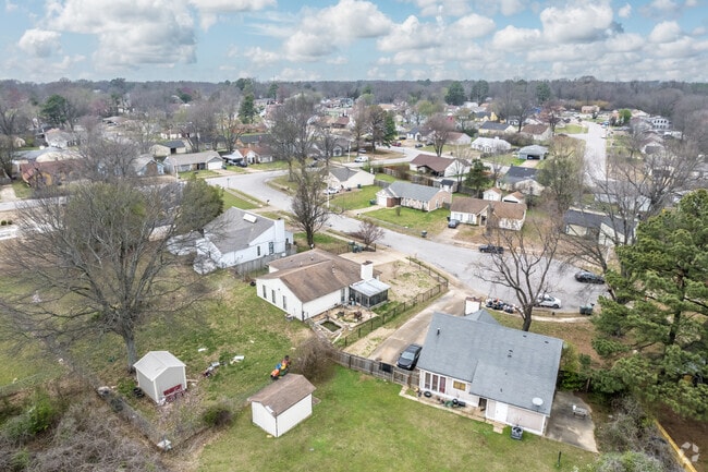 A laid-back lifestyle in a quiet town awaits you in Oakhaven.