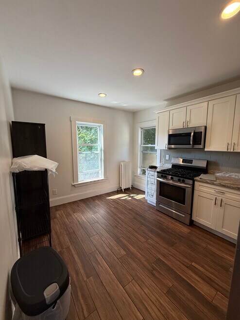 20 Mansfield St unit 2, Allston, MA 02134 - photo 1