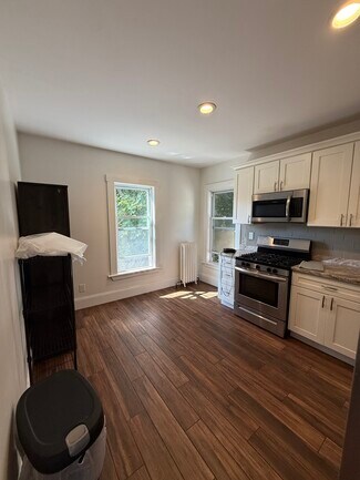 20 Mansfield St Unit 2, Boston, MA 02134