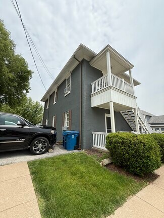 111 Ewing St Unit 111  Ewing Upper Unit, Le Claire, IA 52753