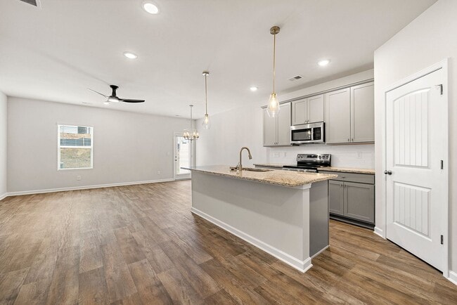 8393 Columbia Ct, Palmetto, GA 30268 - photo 5