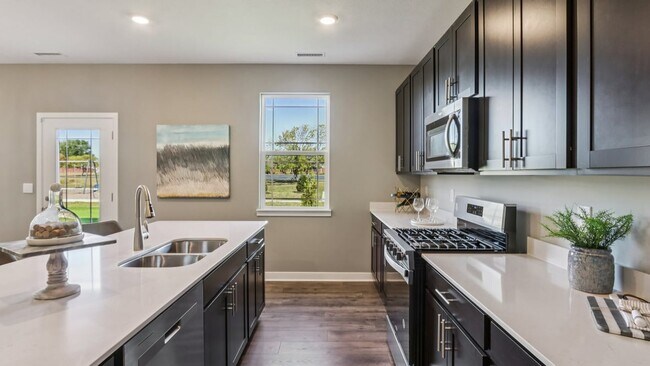 5740 Bancroft Dr, Pendleton, IN 46064 - photo 5