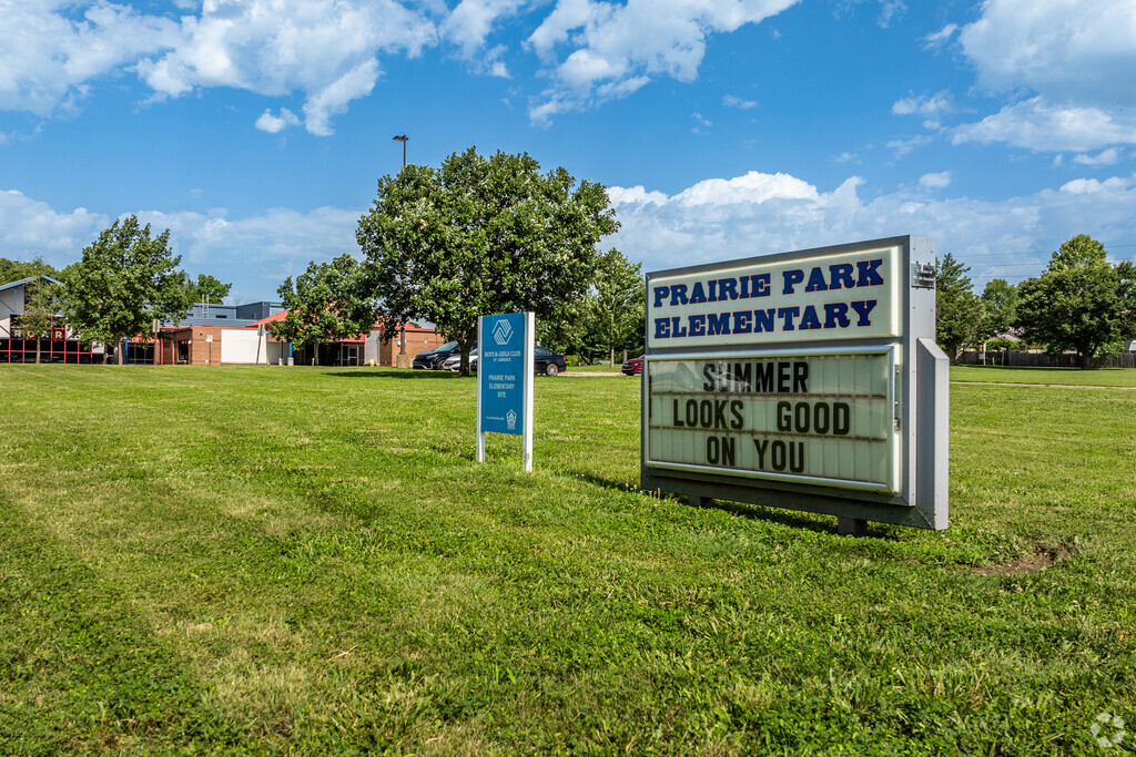 Prairie Park Elementary School serves thePrairie Park Community.