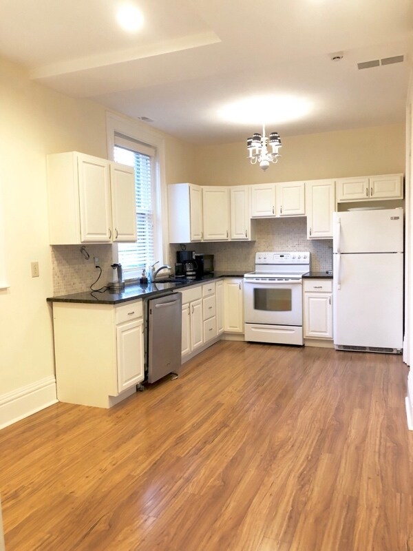 2331 Park Ave, Cincinnati, OH 45206