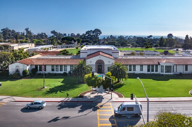 Carpinteria Middle School has excellent teachers and staff.