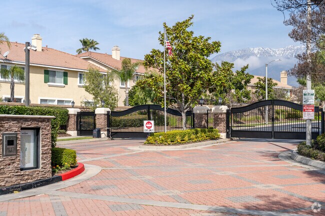 Village of Independence offers residents of Terra Vista option of living in a gated community.
