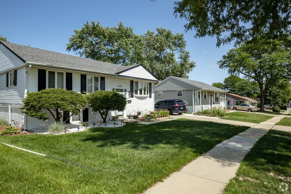 Ridge Circle Elementary School, Streamwood IL Rankings & Reviews