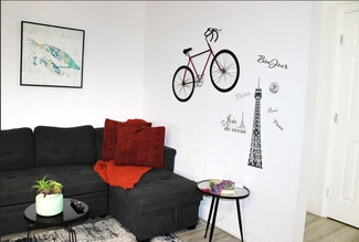 329 Madison St Unit FL2-ID1075797P, Hollywood, FL 33019