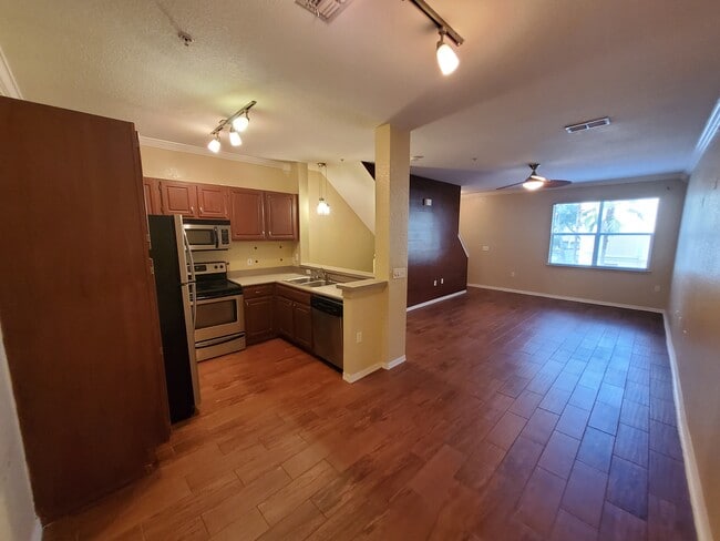 1606 Legacy Park Dr, Maitland, FL 32751 - photo 7