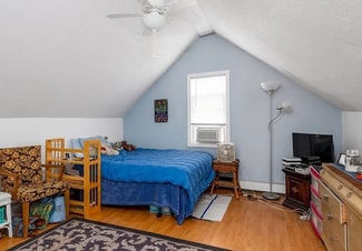 41 Alto St Unit 2, Cranston, RI 02920