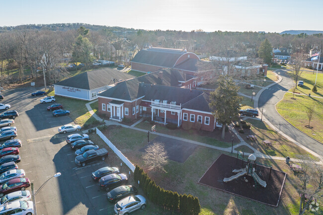 Whitney Hall School at 1400 Whitney, Hamden, CT.