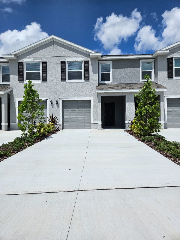 17653 Crescent Moon Lp, Lakewood Ranch, FL 34211