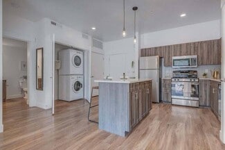 11743 S District View Dr, South Jordan, UT 84095