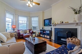 1683 Beacon St Unit 2, Brookline, MA 02445