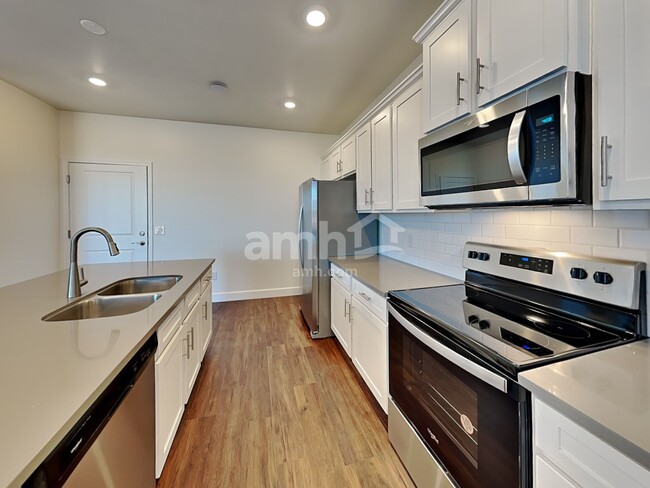 7495 S Via Bombachas, Tucson, AZ 85756 - photo 3