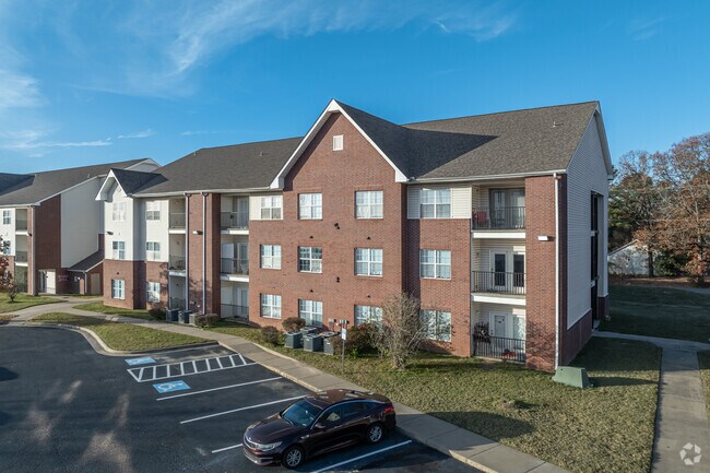 Donaghey Court Apartments, Conway, AR 72034 - photo 3
