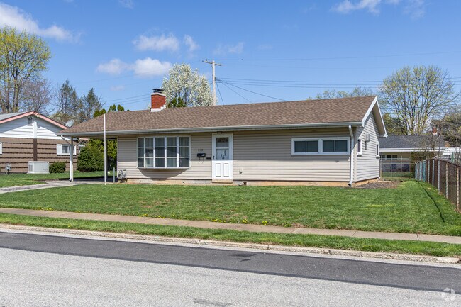 Ranch style homes with covered carports are one of the many housing styles in Devers.