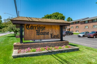 311 W Seneca St, Manlius, NY 13104