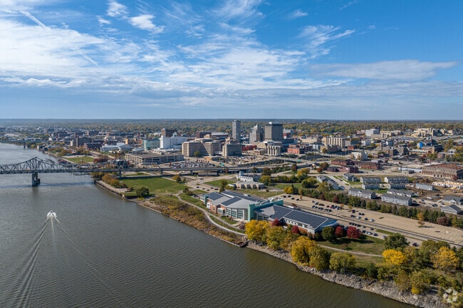 Downtown Peoria sits right along the scenic Illinois River.