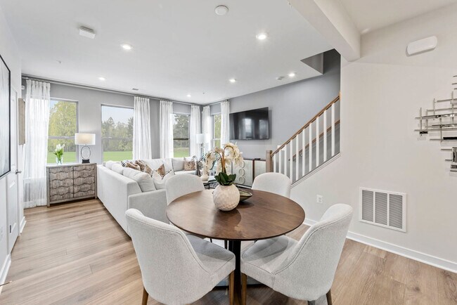 13500 Innovation Station Loop unit 36396544, Herndon, VA 20171 - photo 7