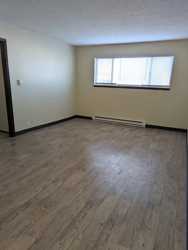 Meadowview Apartments, Marion, IA 52302 - photo 4