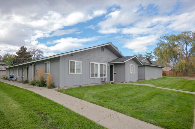 Yakima M.F. LLC, Yakima, WA 98901 - photo 2