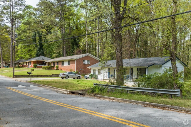 Ranch style homes line the shaded streets of Glenrose Heights.