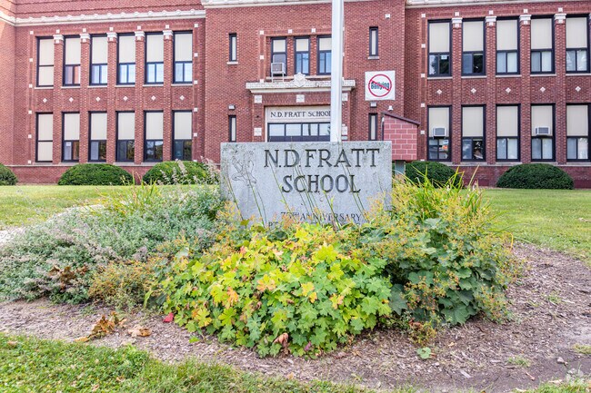 Fratt Elementary School offers a Spanish dual language program