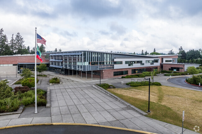 Entrance to Carl Sandburg Elementary School.
