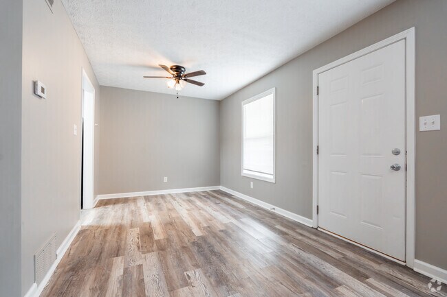 Flats at Greentree, Clarksville, IN 47129 - photo 4